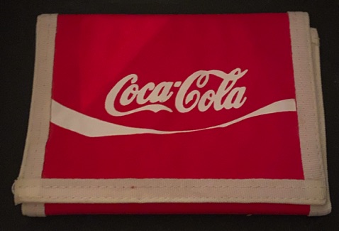 96129-1 € 3,00 coca cola portemennee rood wit.jpeg